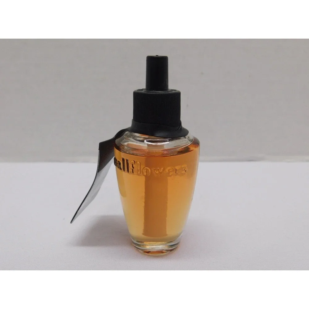 Bath and Body Works Wallflower Refill Sweet Carrot Cake